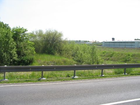 Ehemalige Bachbrcke und neue B 249 bei Schlotheim