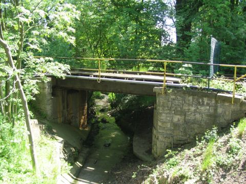 Brücke über den Holzbach