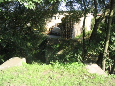 Ehemalige Brcke ber den Erbstrom