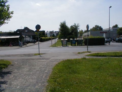 Bahnübergang über den Forstbachweg, Haltepunkt Eisenhammer
