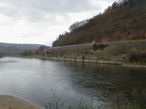 Hafenanlage vom Weserbeginn