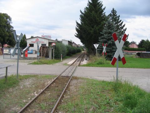 Bahnbergang vor pfingen