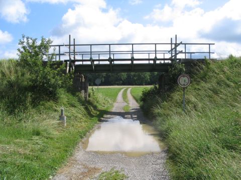 Feldwegbrücke über die Eschach