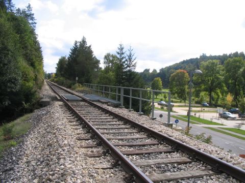 Brcke ber die Zufahrt zur Wendelstein Klinik