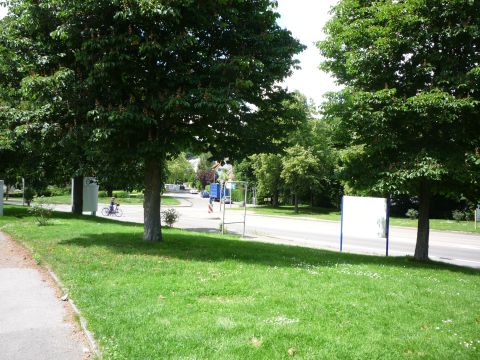 Bahnbergang ber die Musberger Strae