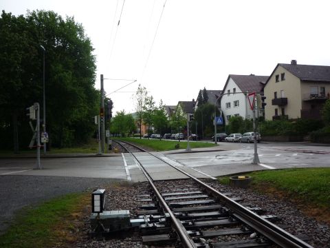 Bahnübergang über die Dieselstraße