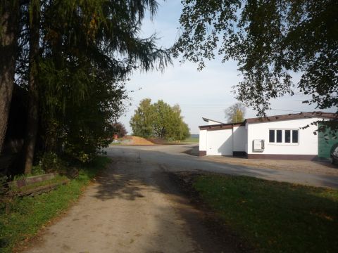 Einfahrt in den Flugplatz
