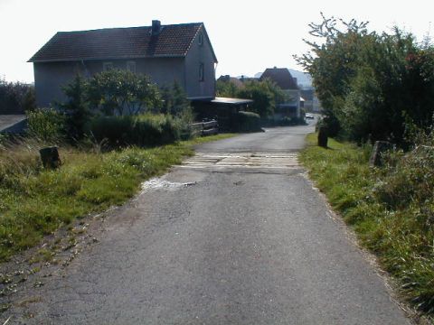 Bahnbergang ber die Burgstrae