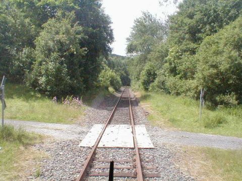 Bahnbergang ber einen Feldweg