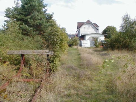 Gleisende vor dem Bahnhof Philippsthal