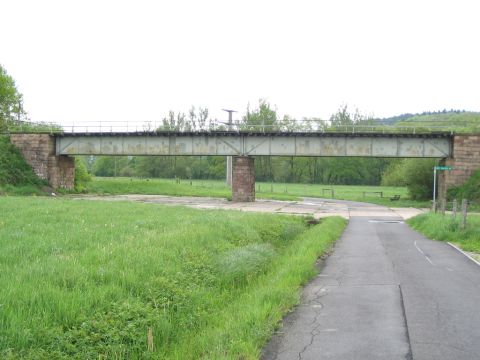 Flutbrücke über die Kinzig
