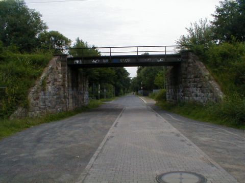 Brcke ber die Giesenallee