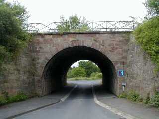 Brücke unter der Ausfahrt