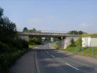 neue Straenbrcke, Seitenansicht