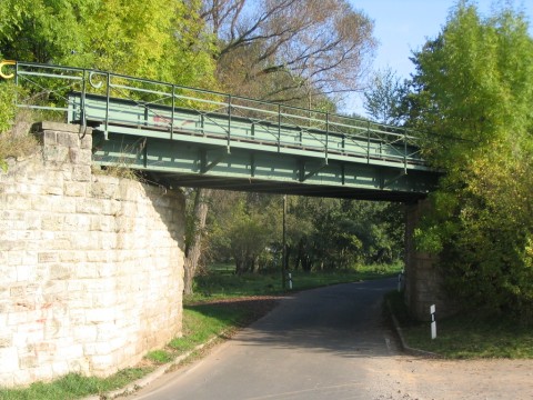 Brcke ber die Strae nach Wallrode