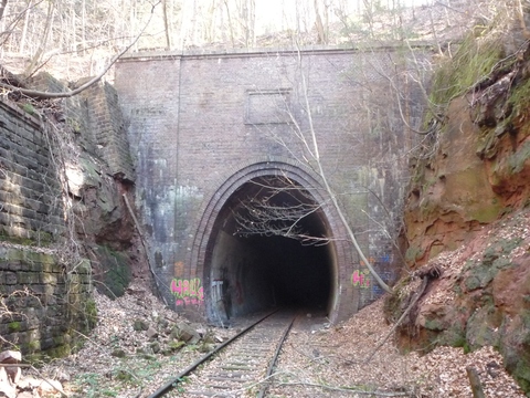 Westportal des Stempelkopf-Tunnels