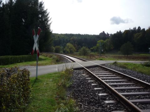 Bahnbergang ber die Strae „Im Kaltenbchel“