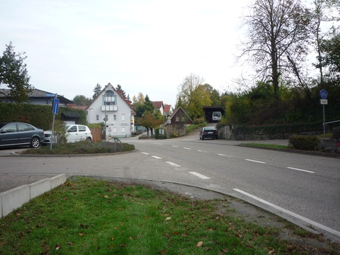 Bahnbergang ber die Heidelberger Strae