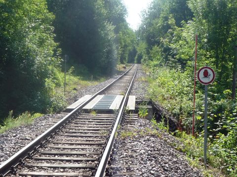 Brcke zum Zementwerk