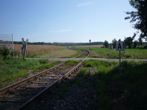 Bahnbergang ber einen Wirtschaftsweg