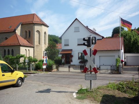 Bahnbergang in Untergimperne