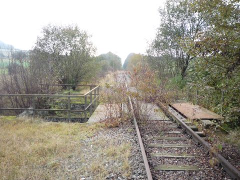 Brcke ber einen Zufluss zum Tlesbach