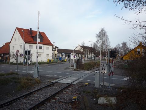 Bahnübergang über die Silcherstraße