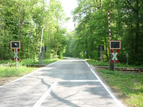 Bahnbergang zwischen Hemmingen und Heimerdingen
