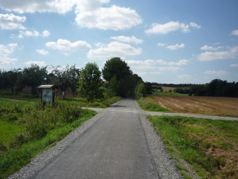 Bahnübergang zwischen Acholshausen und Gaukönigshofen