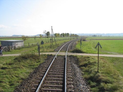 Bahnbergang zwischen Asch-Leeder und Denklingen