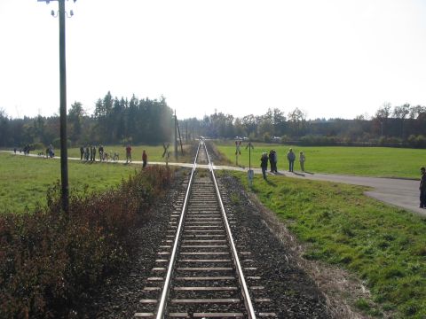 Bahnbergang hinter Landsberg