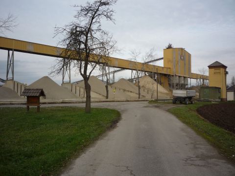 Abzweig zum Kieswerk Vogel