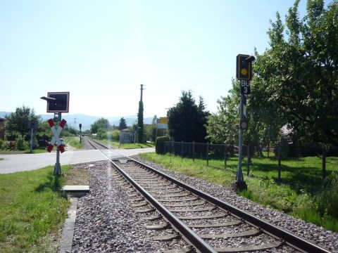 Bahnbergang ber die Eichenwaldstrae