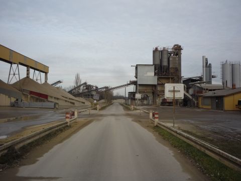 Abzweig zum Kieswerk Vogel