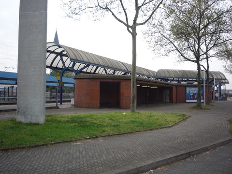 Bahnhof Waldhof
